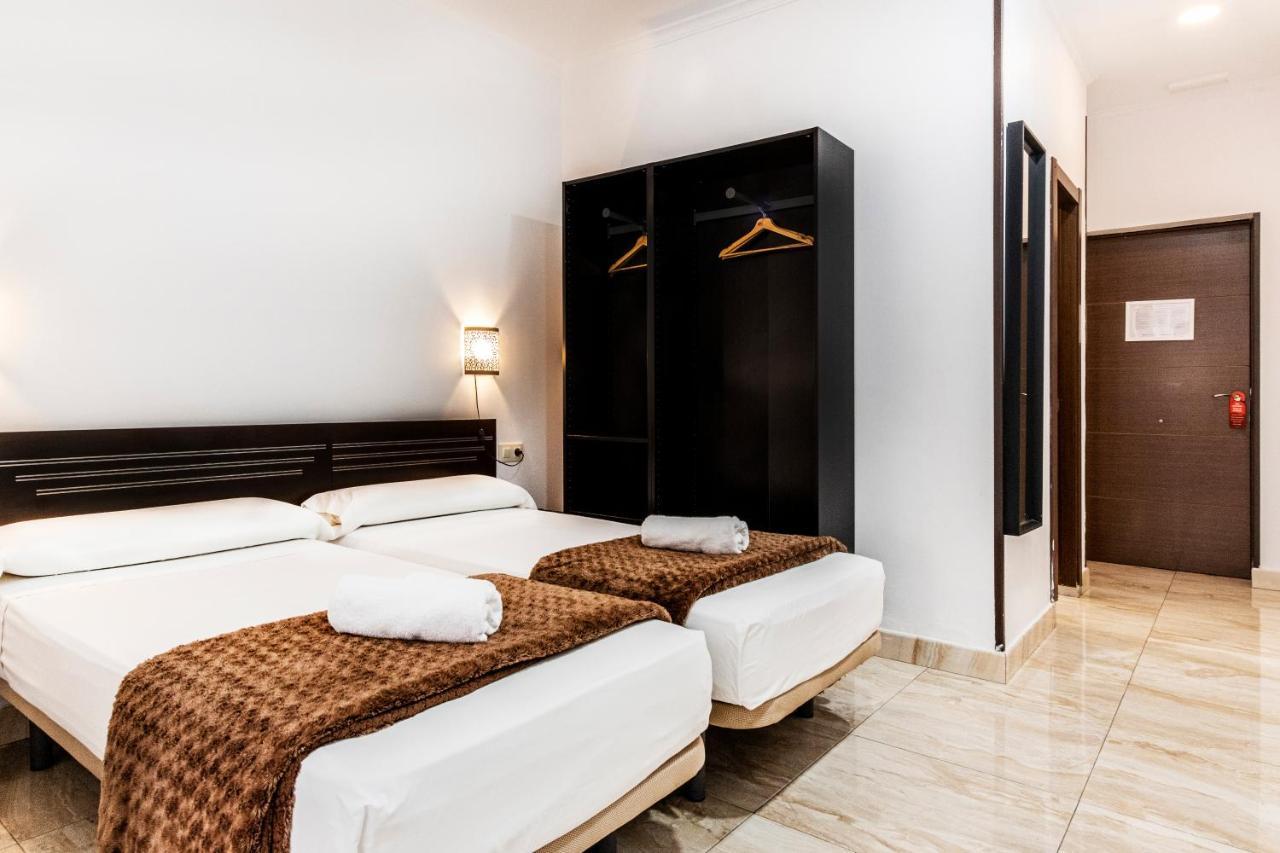Hostal Rincon De Sol - Centro Madrid - Self Checkin Luaran gambar