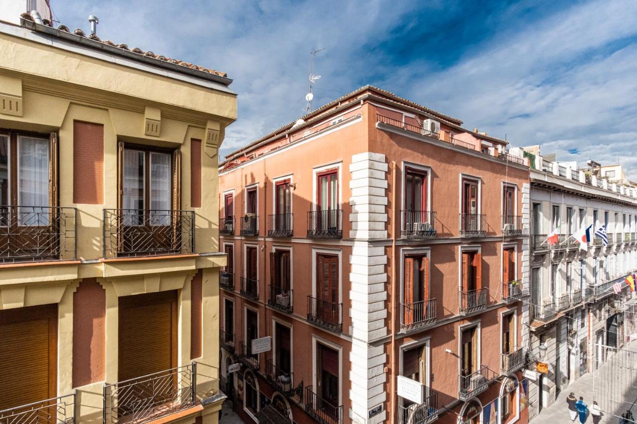 Hostal Rincon De Sol - Centro Madrid - Self Checkin Luaran gambar